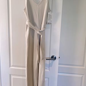 BNWT Lululemon Ease of it All Jumpsuit Sz 8